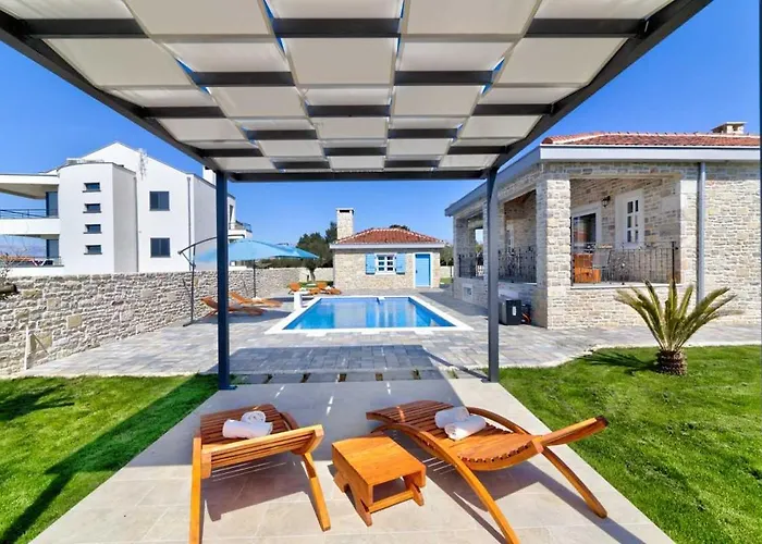 Stonevilla By Aneo Travel Villa Vrsi