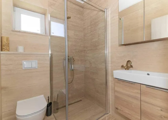 别墅 Stonevilla By Aneo Travel 沃希