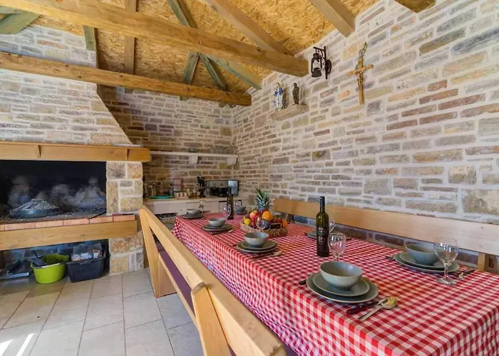 Stonevilla By Aneo Travel * 沃希