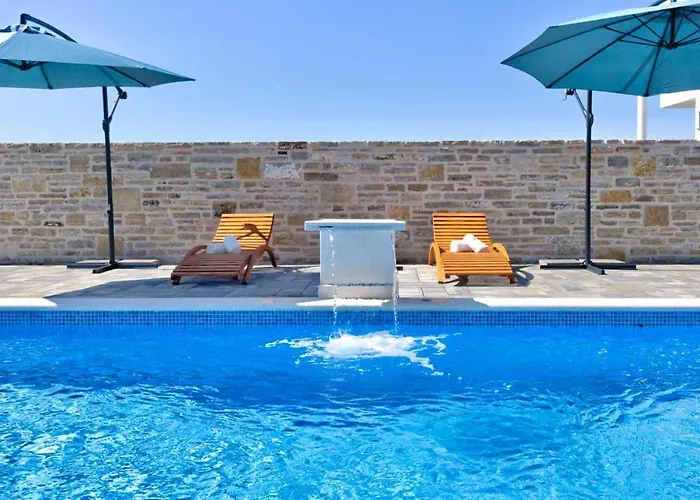 别墅 Stonevilla By Aneo Travel