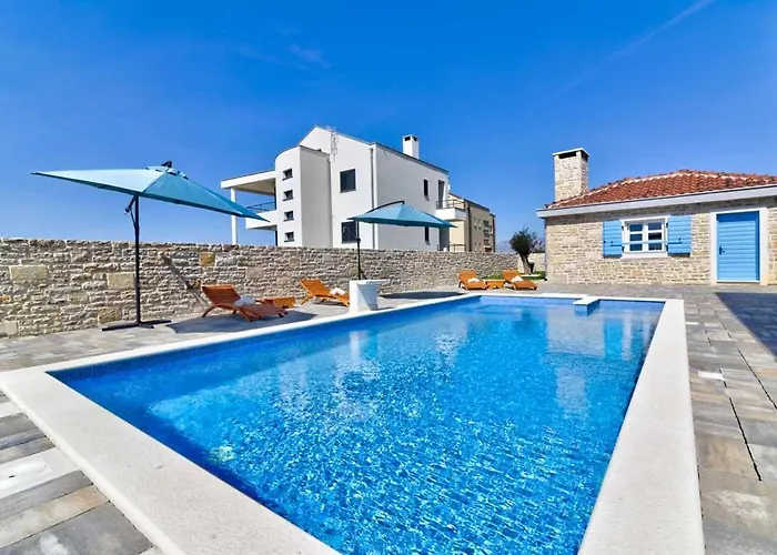 Stonevilla By Aneo Travel * Vrsi
