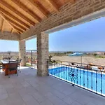 Stonevilla By Aneo Travel Willa *