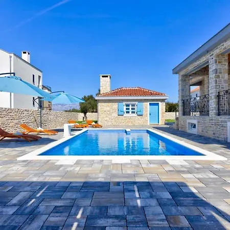Vila Stonevilla By Aneo Travel Vrsi